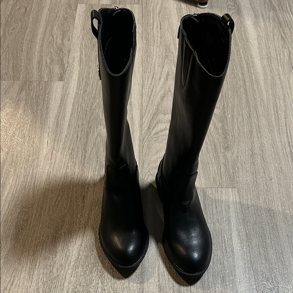 Sam Edelman Black Kids Boots with Silver Accents(NWOT) - Picture 5 of 12